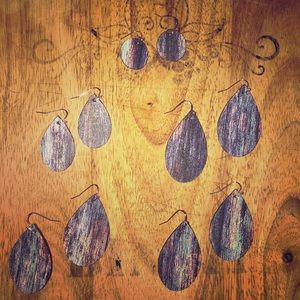 Small Worn WoodPrinted Vinyl Tear Drop Earrings